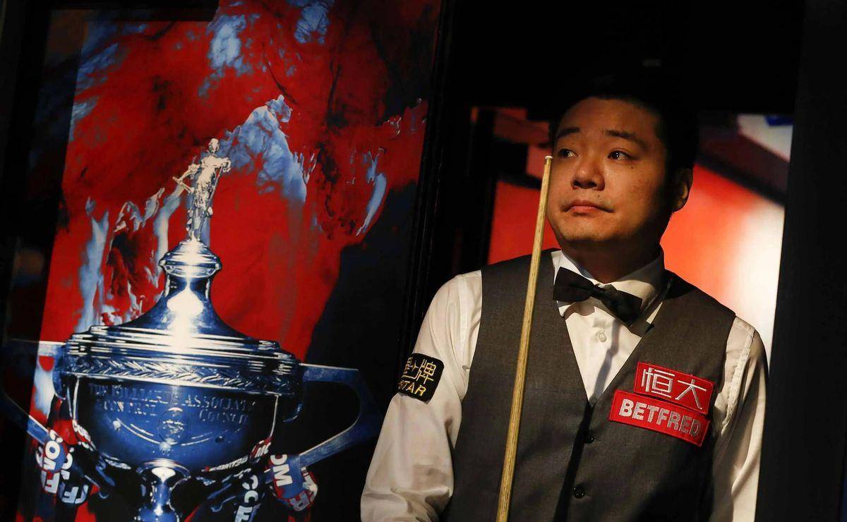 蒂姆迎来二十赛季出色发挥，巴黎圣日耳曼观众热烈欢呼！的简单介绍